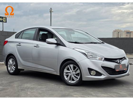 HYUNDAI HB20S 1.6 PREMIUM 16V FLEX 4P AUTOMÁTICO HYUNDAI HB20S 1.6 PREMIUM 16V FLEX 4P AUTOMÁTICO